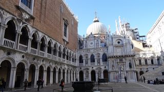 ティントレットの「天国」には感動のひとことです。