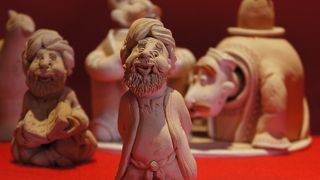 ウズベキスタンの人形