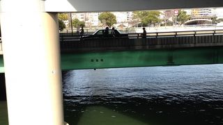 東横堀川の大川と接する部分に架かる橋!!