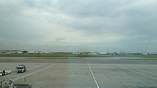 入国審査が深刻