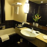 バスタブとシャワーブースは別