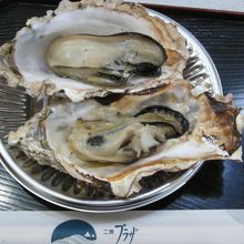 牡蠣焼き2個(250円)　時価？？