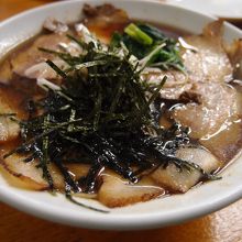 バラチャーチュー800円　チャーシューたっぷりお値段も良心的