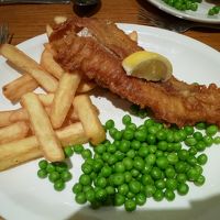 夕食　フィッシュアンドチップス