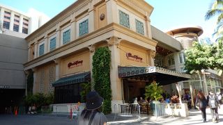 ワイキキのチーズケーキファクトリー