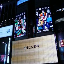 お店の正面です。