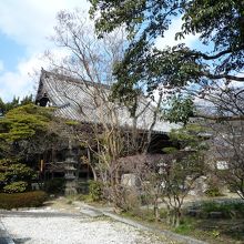 庭園は隠れた紅葉の名所