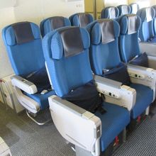 プレミアエコノミー 