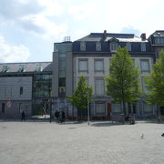 2009年オープンの博物館