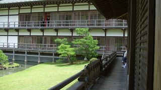 奥にもいろいろある