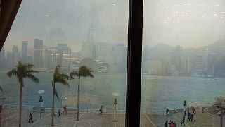 絶景前に飲茶を楽しめる