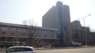 渋く力強い声はどこから