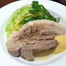 糸島豚のブイヨン煮 