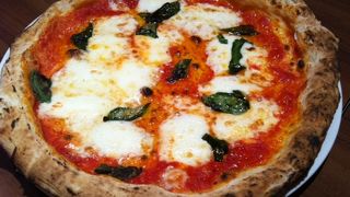 博多駅で食べられる本格的ナポリピッツァ