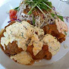 チキン南蛮福岡風　お皿がTEEMA!! 