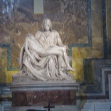 ミケランジェロのピエタ