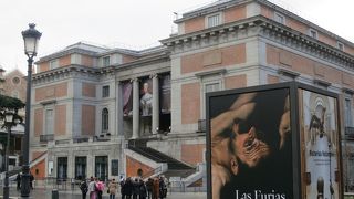 プラド美術館でラス・メニーナスを鑑賞