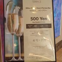 500円でワインなど飲み放題！お得！