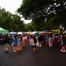 8時ごろ到着。日本人観光客が多いです。