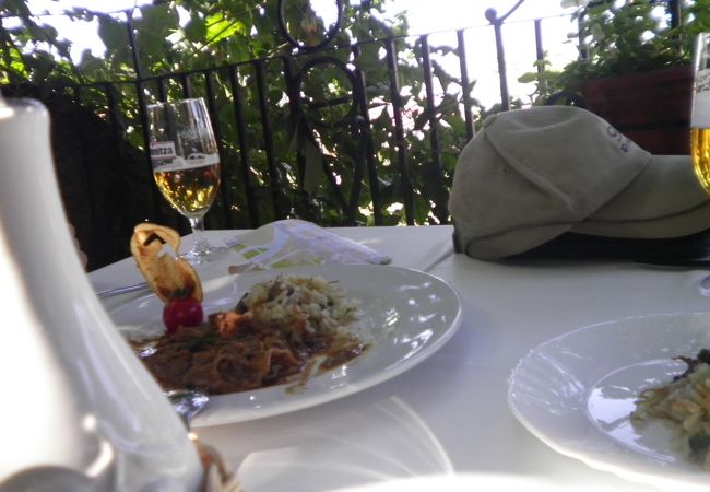 ガーデンレストラン フィリッポポリス