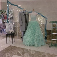 ブライダルのお店もあり、結婚式もできるんです。