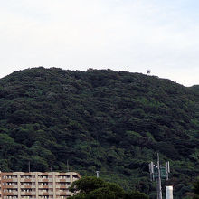 門司港から眺めた風師山