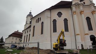 アクセスは悪いが必見の教会