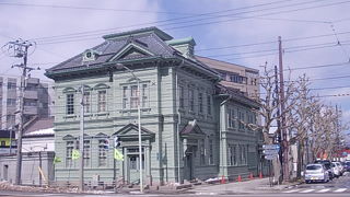 路駐の車が邪魔でした