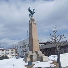 記念碑の全体の様子