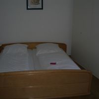 可もなく不可もなくですが清潔な室内