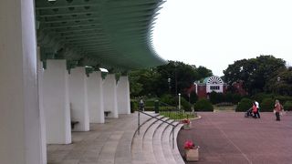 景色の良い丘の上の展望台です!!