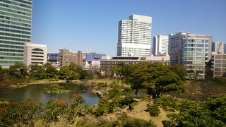 浜松町駅からすぐ江戸最古の大名庭園