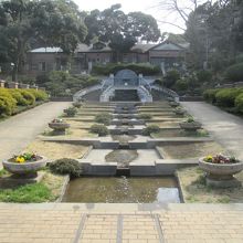 ”せせらぎ広場”と名付けられた一角です