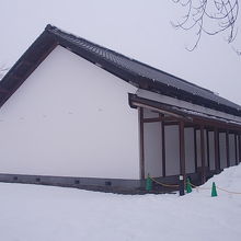 冬の土蔵の様子
