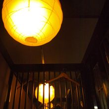 仕切りがあるのでデートなどにいいです