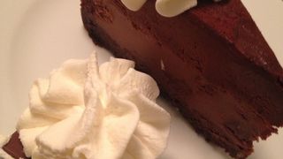 ケーキは…くどいけど美味しい♪