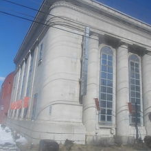 結構大きな建物なんですけどね・・・