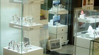 BERING by junks (エキマルシェ大阪店)