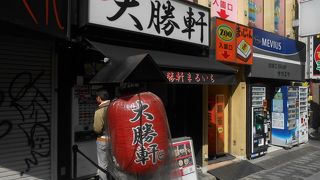 濃厚スープにモチモチ麺