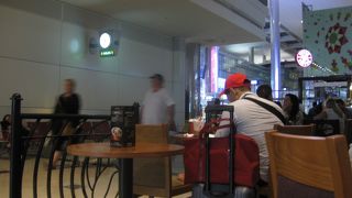 期待はずれな空港。