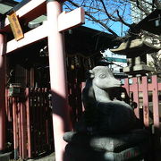 秋葉原のたぬきを祀った珍しい稲荷神社