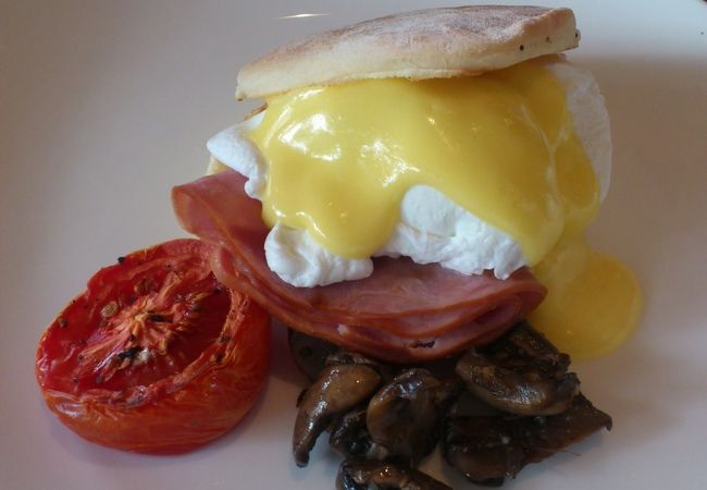 コンラッド バリの朝食