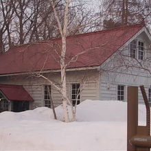 こんな感じで、外から建物を望むことは出来ます。