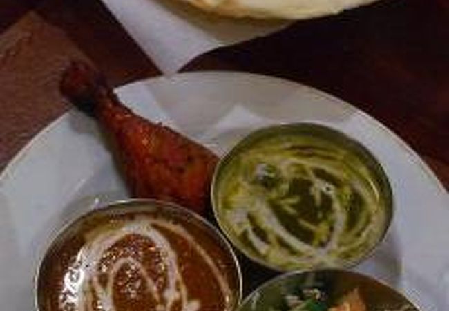 ナンのおかわり自由