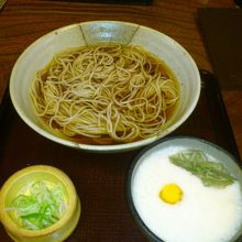 冷やしとろろ蕎麦