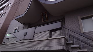 曲線を用いた外観が印象的