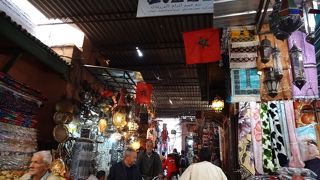 値札を付けているお店も結構ある