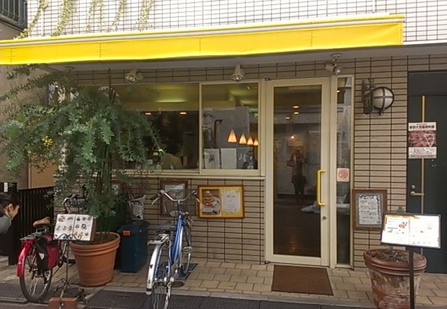 わざわざ行くこともないかな・・。