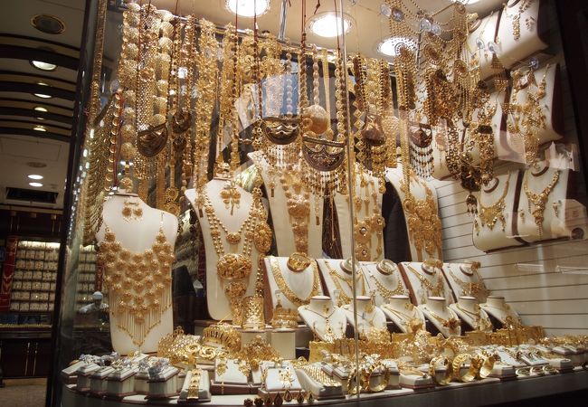 【専用】18K１ｇ　ドバイゴールドスーク買い付け　イスラム教典　アヤトゥルクルシ 専用】18K1g ドバイゴールドスーク買い付け イスラム教典 アヤ