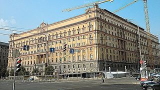 何の変哲も無い建物ですが…